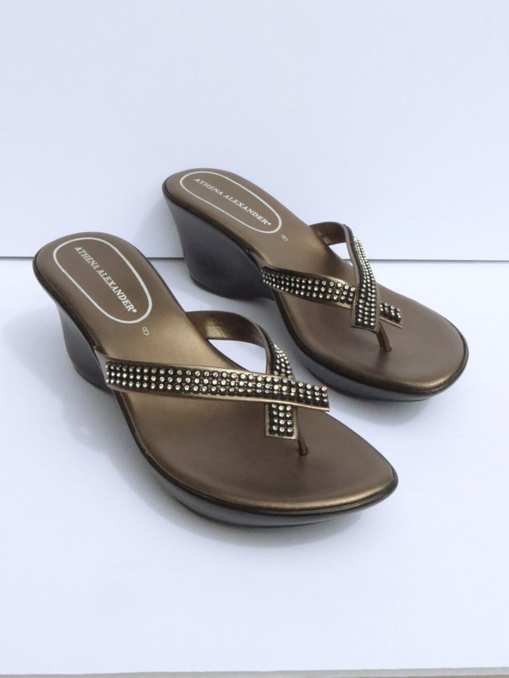 New Athena Alexander pewter metallic faux leather rhinestone wedge sandals sz 8